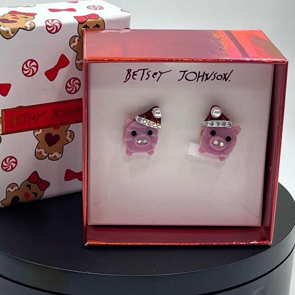 BETSEY JOHNSON Festive
Pink Piggy Pearl Santa Hat
Pave Stud Earrings NWT - Picture 1 of 8